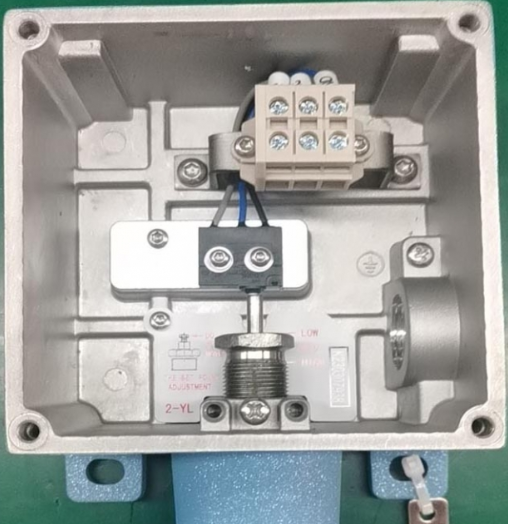 لیمیت سویچ داخلی